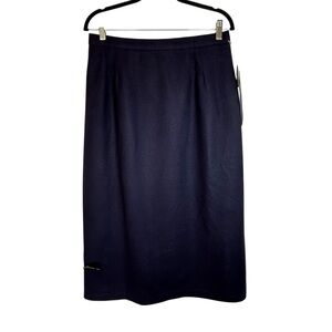 NWT Briggs New York Classic 100% Wool Navy Size 16 Pencil Skirt